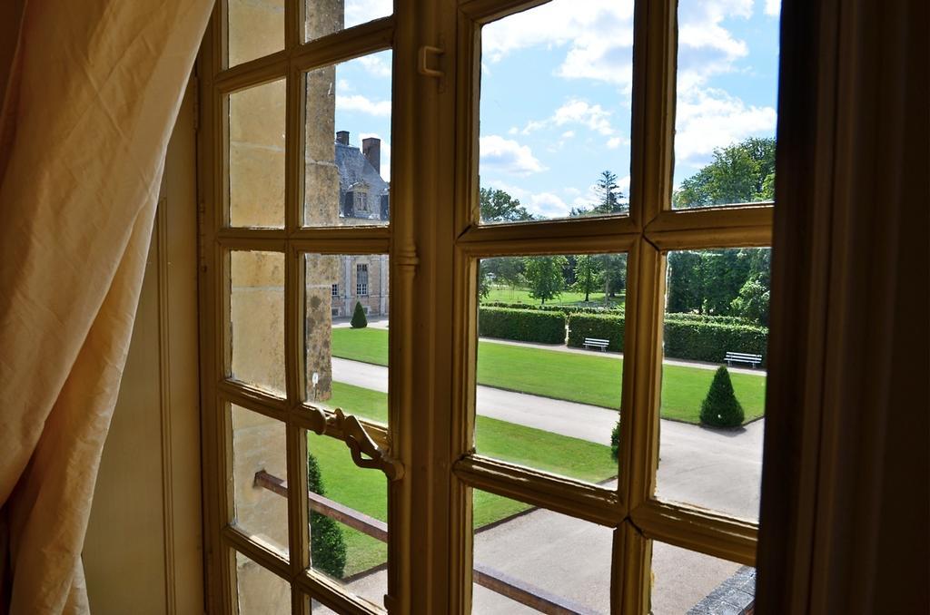 Chateau De La Ferte Saint Aubin Bed & Breakfast Exterior photo